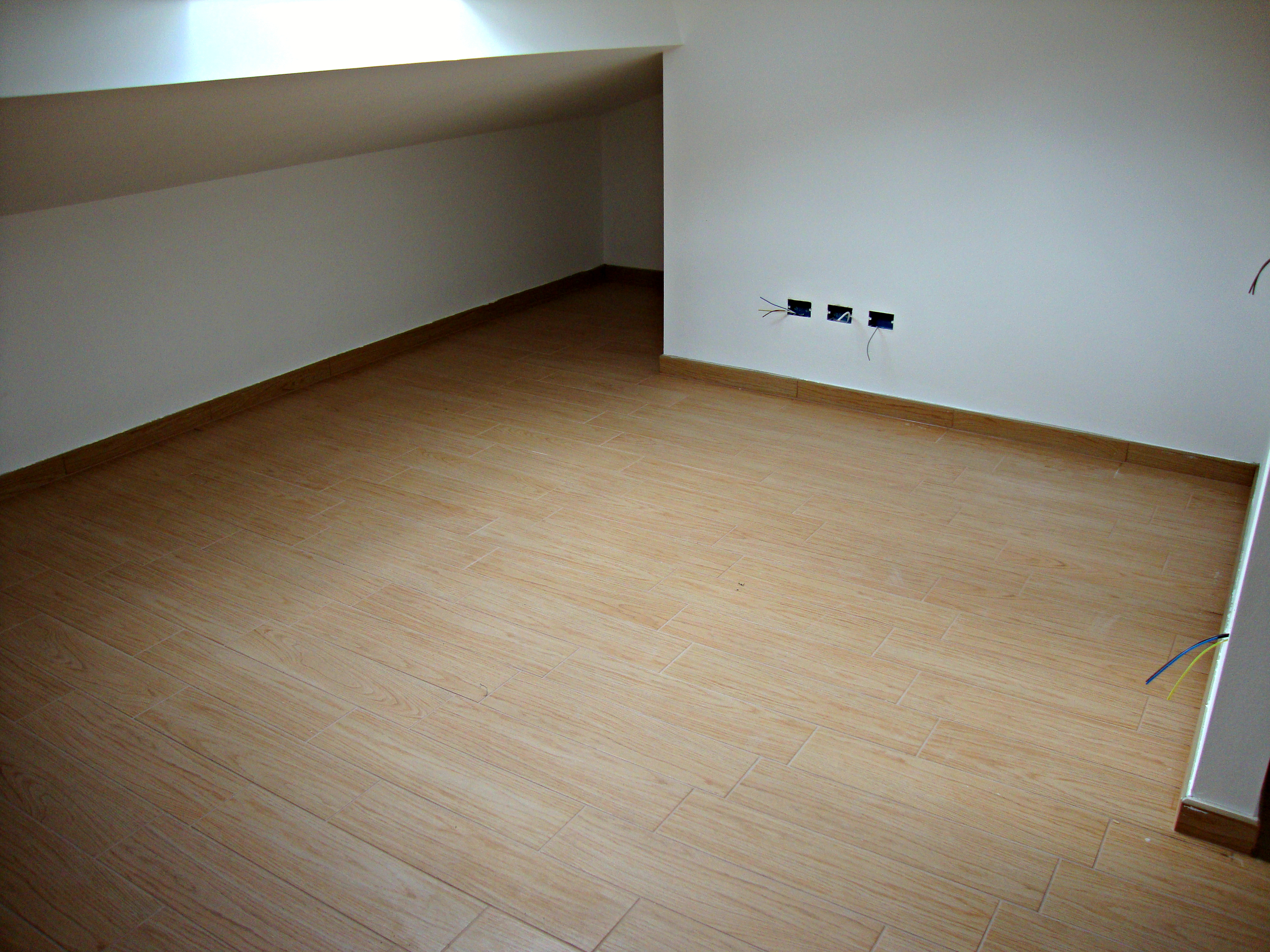 Bagno con finto legno – pasionwe
